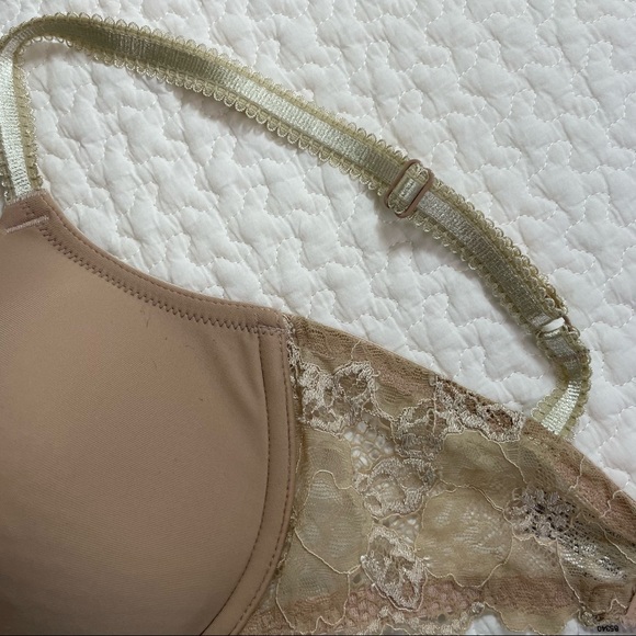 Wacoal Lightly Lined Bra - Picture 3 of 7